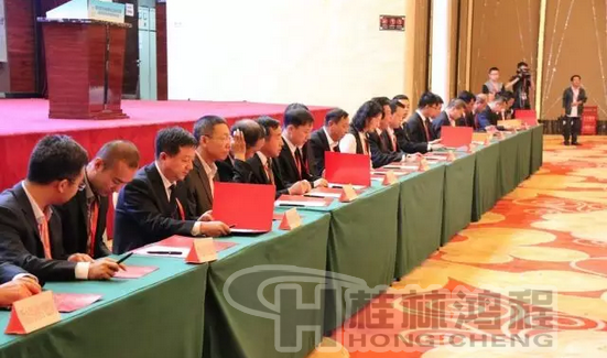 第五屆亞洲粉煤灰及脫硫石膏處理與利用技術國際交流大會將于9月22-24日在山西朔州召開 第五屆亞洲粉煤灰及脫硫石膏處理與利用技術國際交流大會將于9月22-24日在山西朔州召開