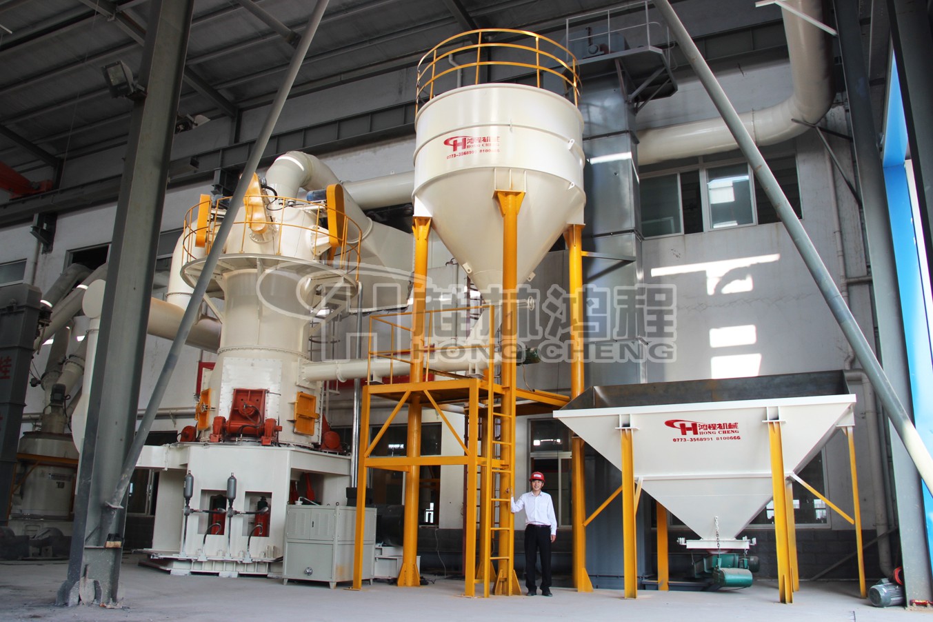 碳酸鈣生產(chǎn)線立磨全套磨粉機設備配置有那些,石灰石磨粉機，立磨，雷蒙磨，超細磨粉機