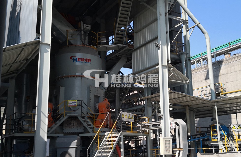 HLM2000池州立磨碳酸鈣桂林鴻程新生產(chǎn)線 HLM2000池州立磨碳酸鈣桂林鴻程新生產(chǎn)線