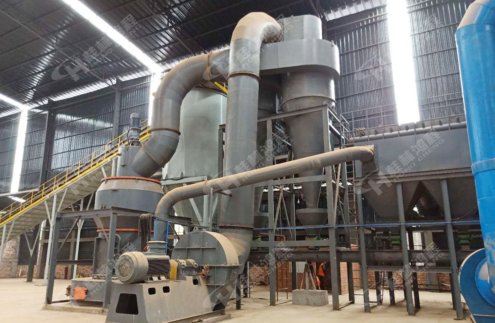 頁巖混合料200目12噸HC1900擺式磨粉機(jī)四川樂山某瓷廠客戶投產(chǎn) 頁巖混合料200目12噸HC1900擺式磨粉機(jī)四川樂山某瓷廠客戶投產(chǎn)